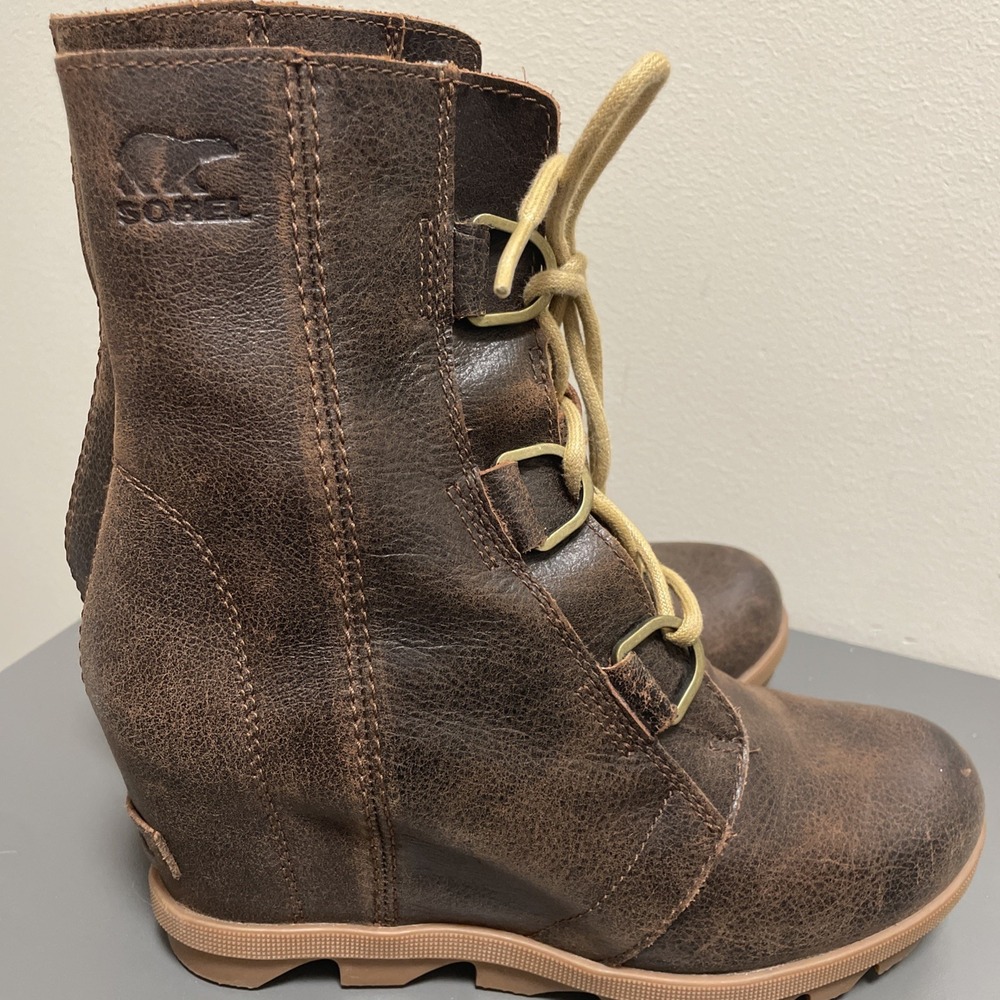 Sorel Joan of Arctic II Womens Wedge Boots Brown Leather NL3370-282 Size 8